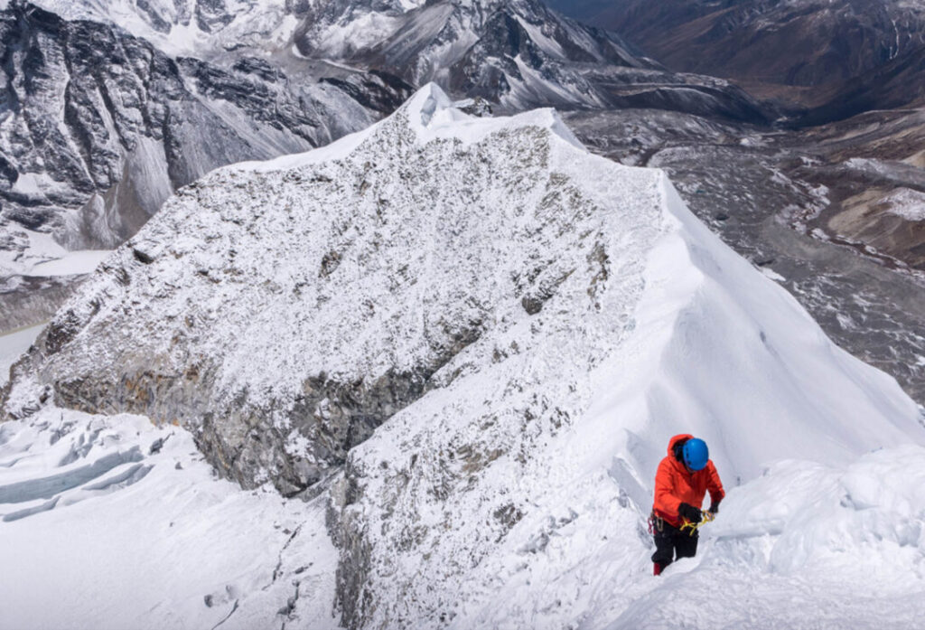 Island Peak & Heli Exit