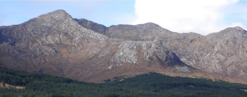 TWELVE BENS MOUNTAINS